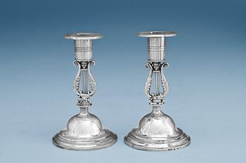 512. A PAIR OF CANDLESTICKS.