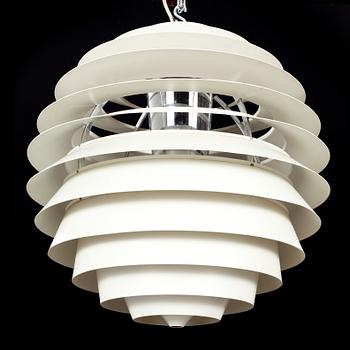 TAKLAMPA, "PH Globe", Poul Henningsen för Louis Poulsen. Höjd 60 cm.