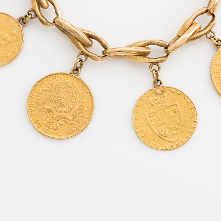 Bracelet 18K gold with gold coin.