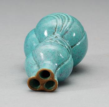 A trippel-gourd robins egg glazed vase, Qing dynasty.
