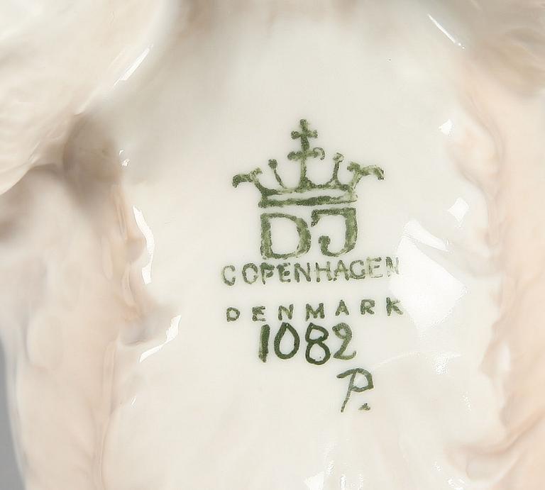 FIGURIN, porslin, Dahl Jensen, Köpenhamn, Danmark.