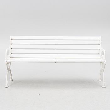 Trädgårdsgrupp, 4 delar, Byarum, 1900-talets andra hälft.