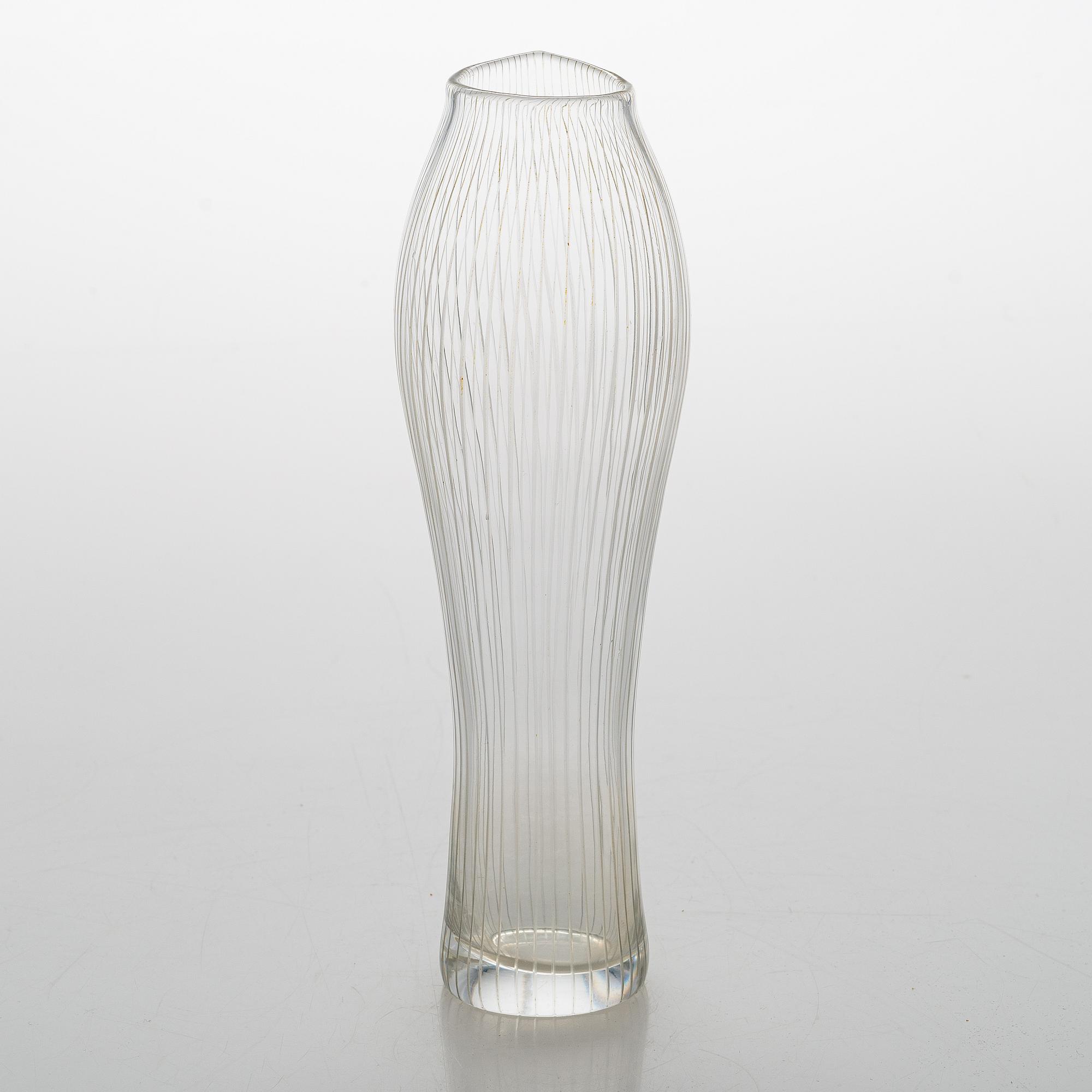 Tapio Wirkkala, vas, modell 3215, signerad Tapio Wirkkala Iittala.