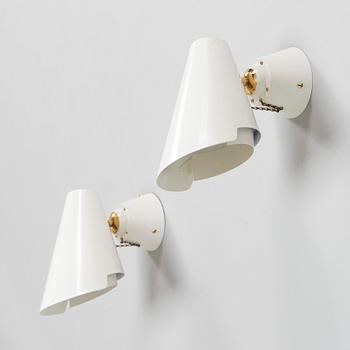 Paavo Tynell, a pair of mid-20th century '2351' wall lights for Taito.