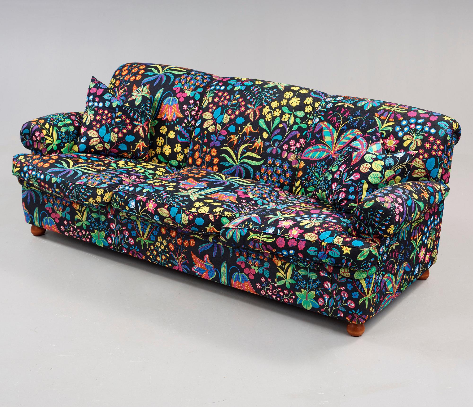 JOSEF FRANK, soffa, Firma Svenskt Tenn, modell 703.