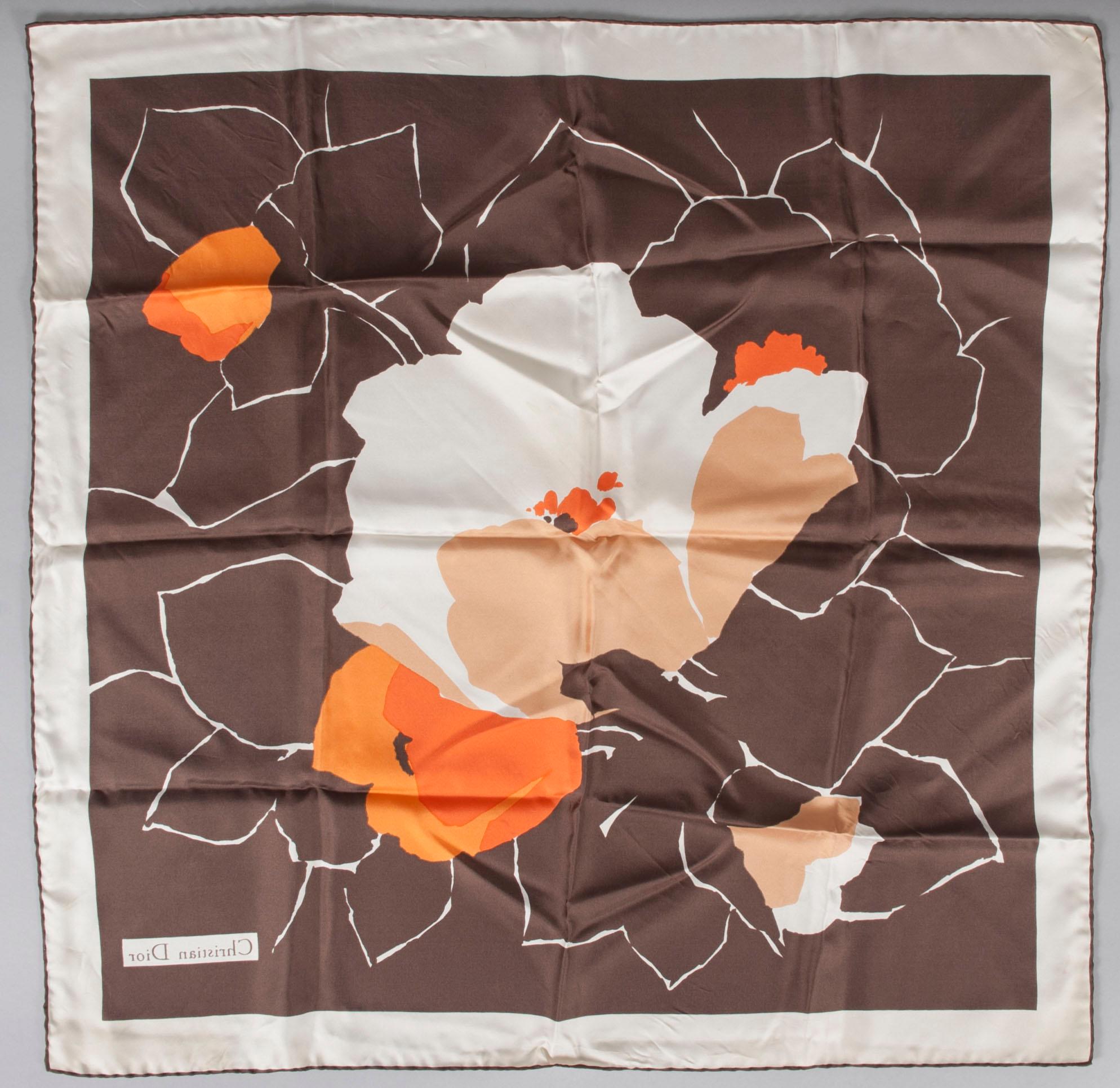 SCARF, Christian Dior.