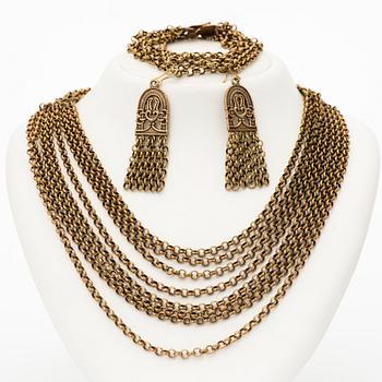 A NECKLACE, A BRACELET and A PAIR OF EARRINGS, bronze. "Hämäläinen juhlakääty" Kalevala Koru.