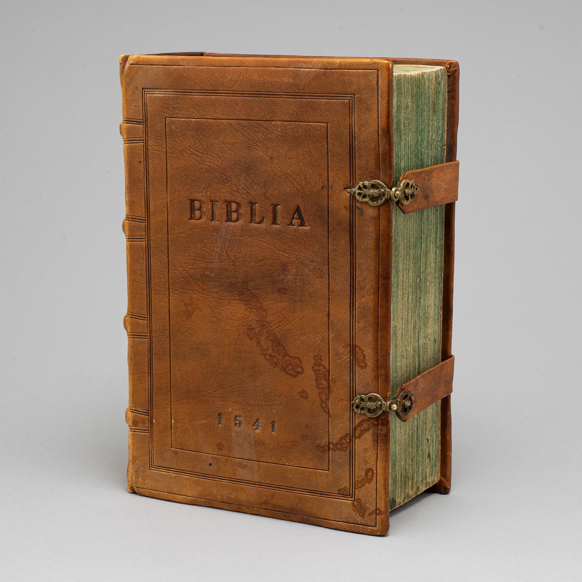 A bible, called Gustav Vasa's Bible, printed in Uppsala 1541.