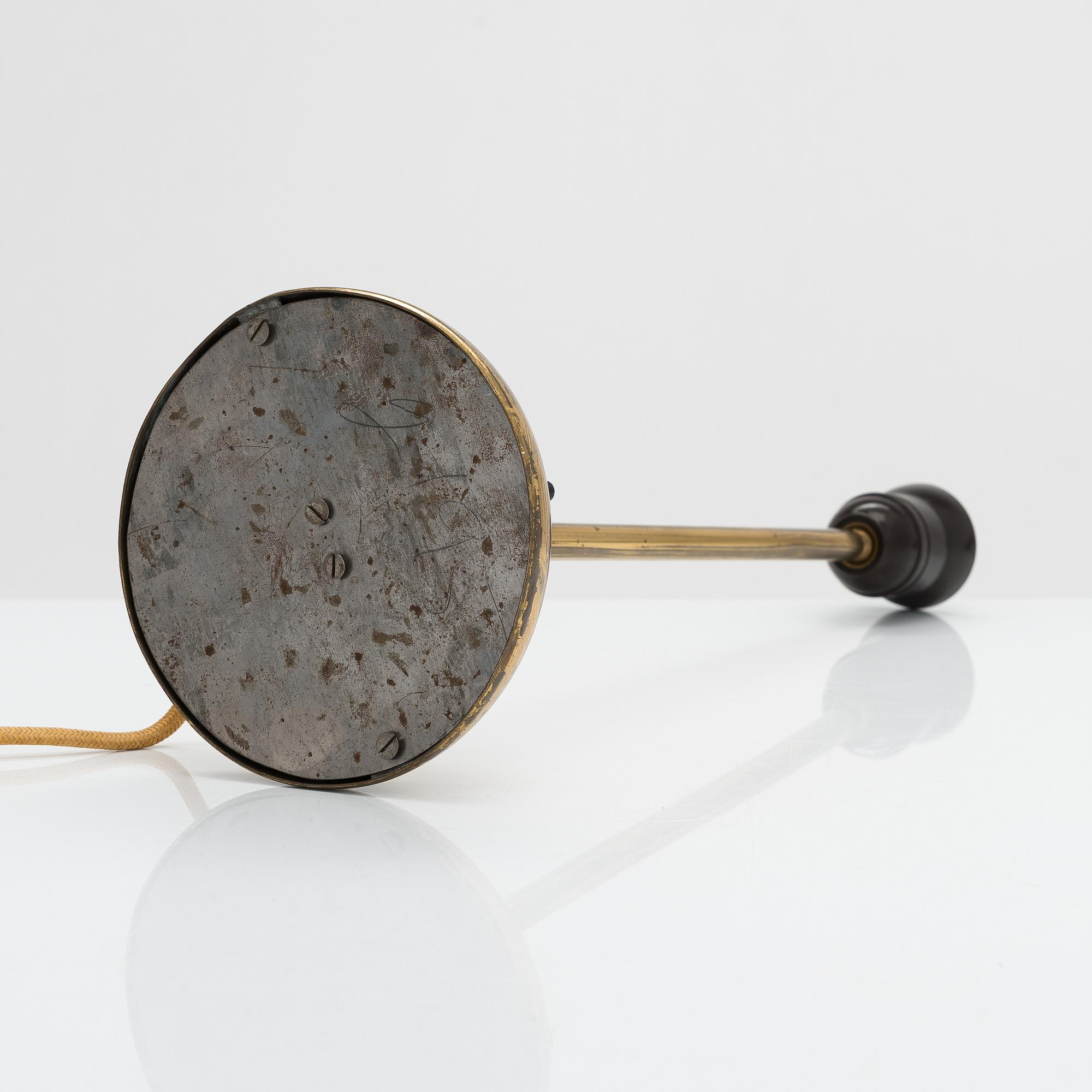 A mid 20th century table lamp, manufacturer Sähkö Oy.