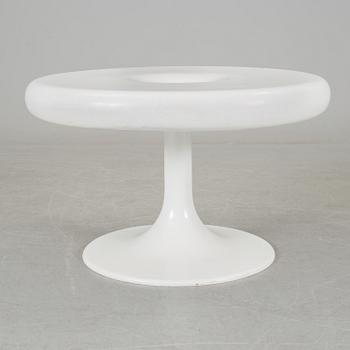 EERO AARNIO, KANTARELLIPÖYTÄ, 1966, Asko Oy. PASTILLI. Valmistanut Asko tai Adelta. Suunniteltu 1962.