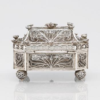 A 19th Century silver box, possibly marks of Vasily Potsov Moscow 1843.