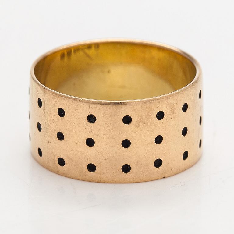 Kalevala Koru, ring, "Kaira", 14K gold, Helsinki 1960.