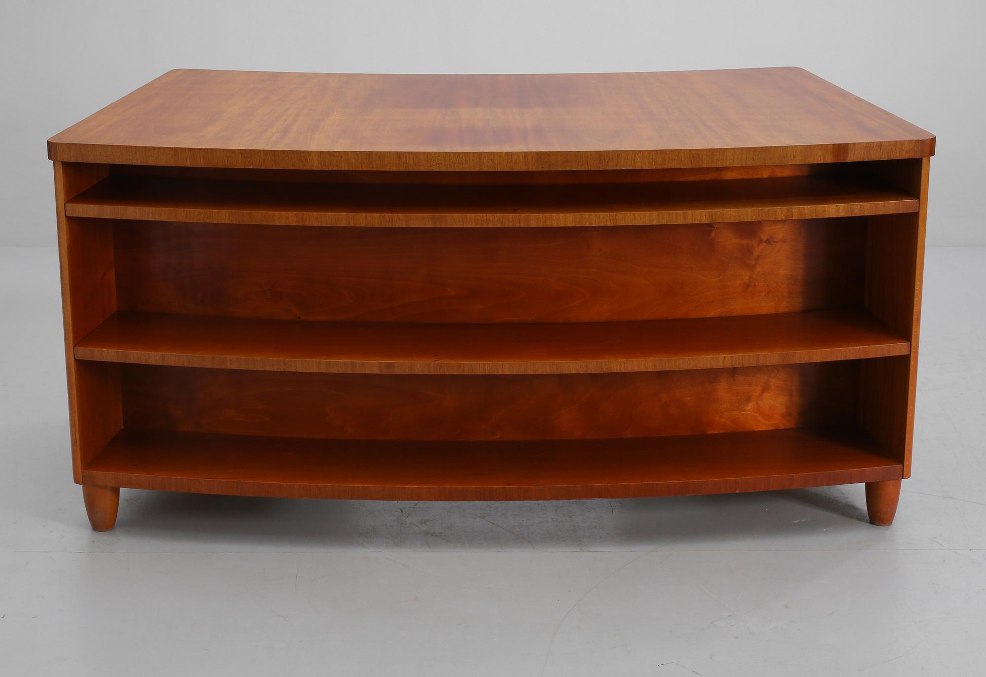 SKRIVBORD, Ferdinand Lundqvist, omkring 1900-talets mitt.