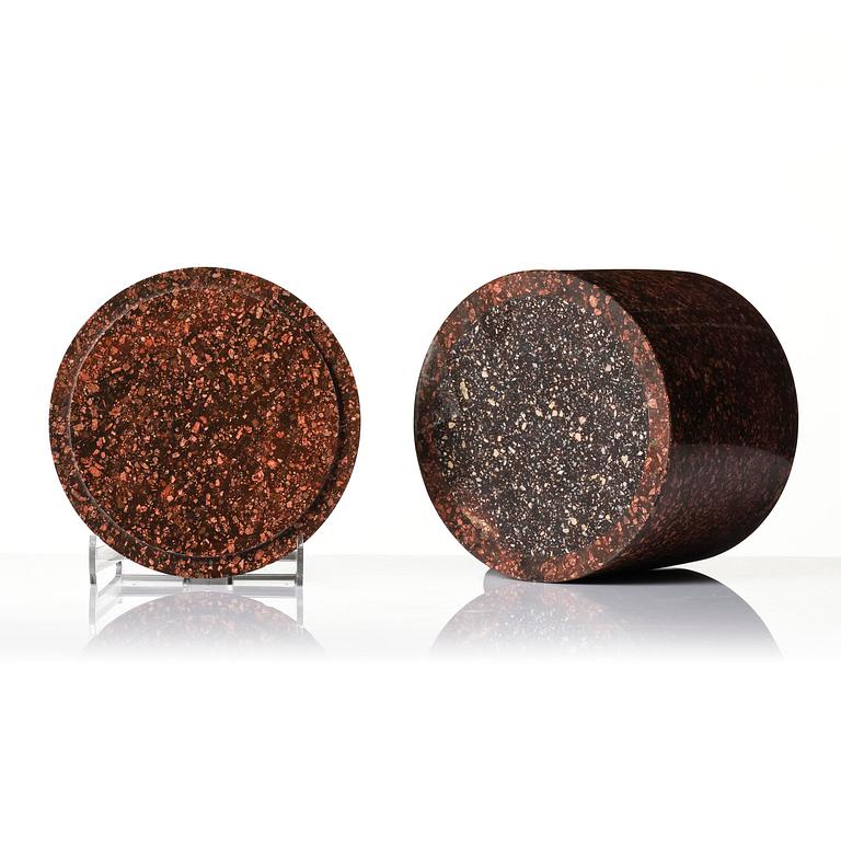 A Swedish Empire red 'Orrlok' porphyry tobacco jar, Älvdalen, first part 19th century.