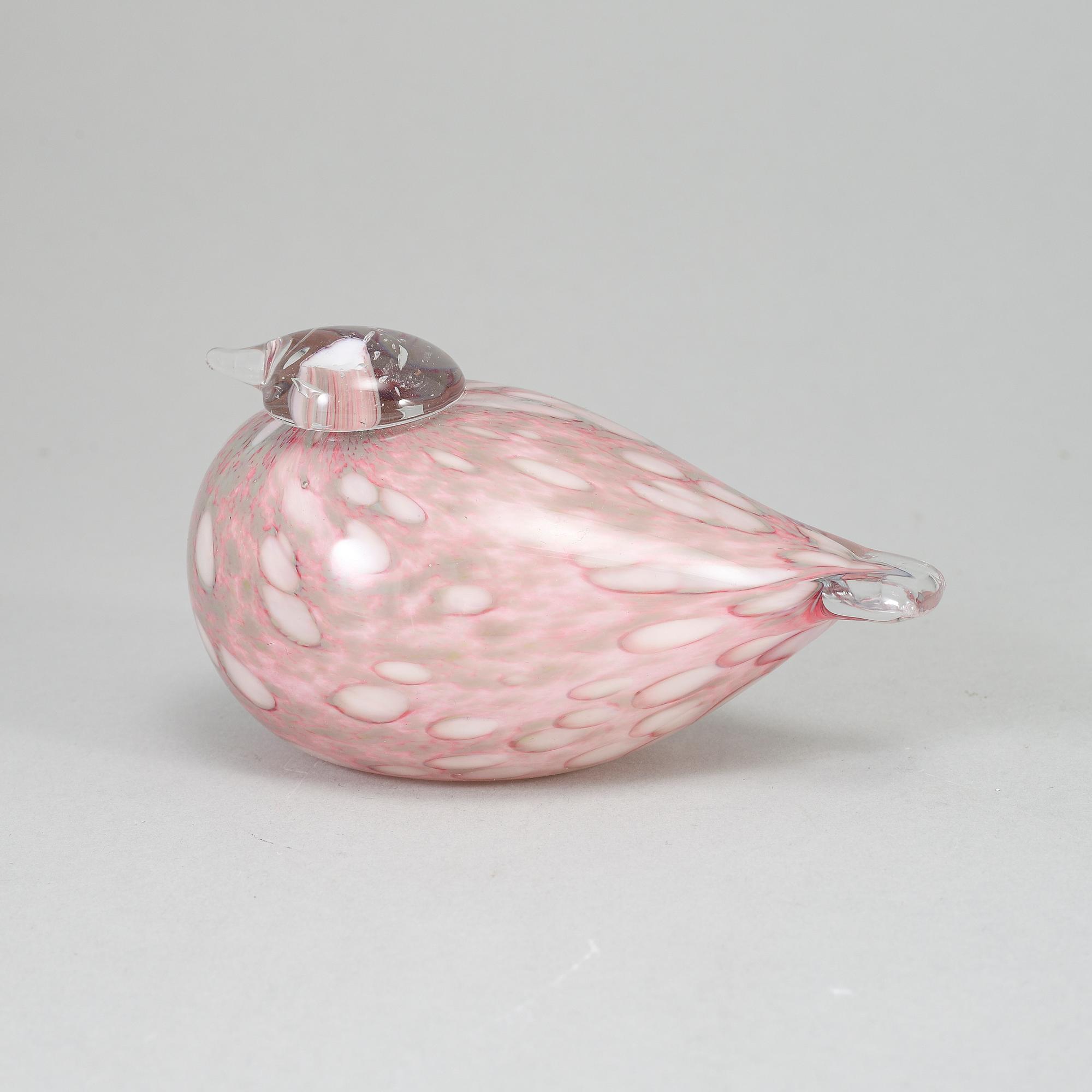 OIVA TOIKKA, glasfågel, Baby Pine Grosbeak, Male
(Baby Taviokuurnan Poikanen), 2007, signerad O. Toikka Nuutajärvi.