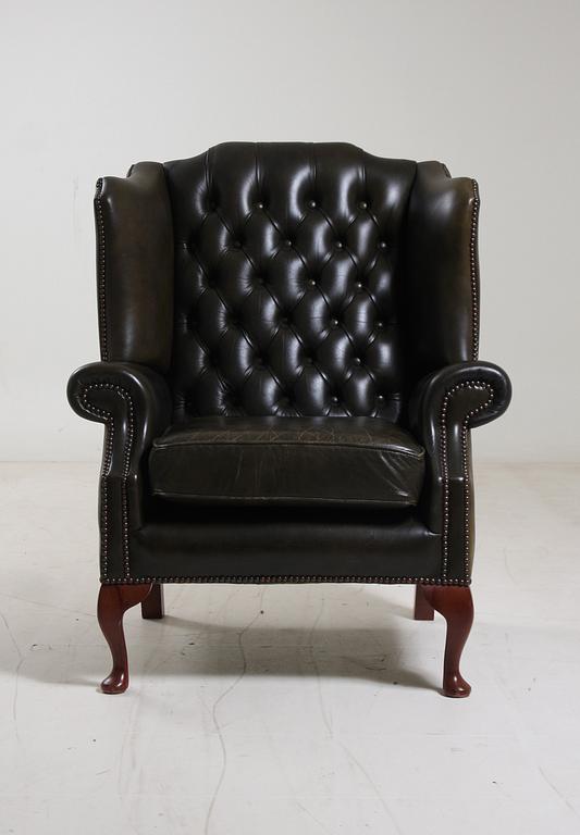 ÖRONLAPPSFÅTÖLJ, England.