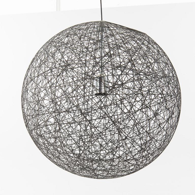 Mooi, "Random light", ceiling lamp.