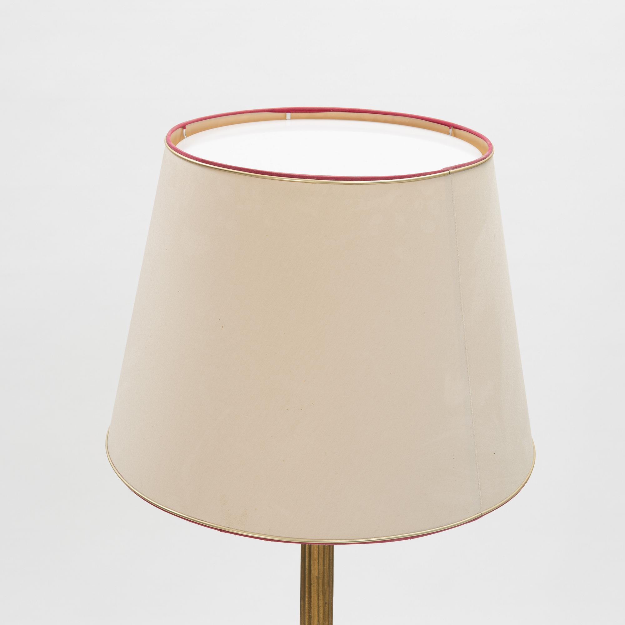 Golvlampa, 1900-talets första del.