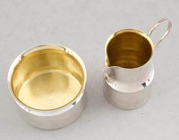 SOCKERSKÅL OCH GRÄDDKANNA, silver, Ceson, 1973. Vikt ca 135 gram.