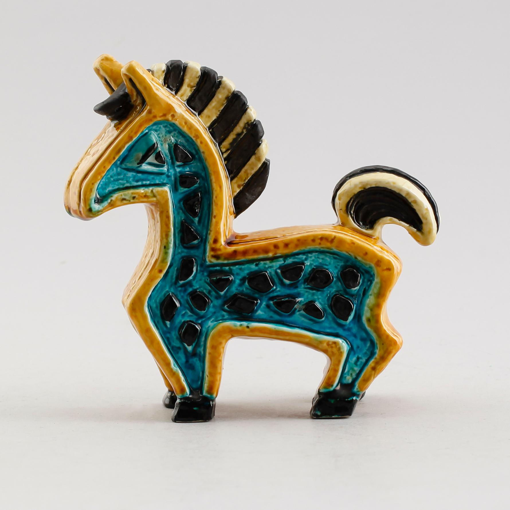 FIGURIN, chamotterat gods. Gunnar Nylund, Rörstrand.
