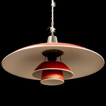 Poul Henningsen, taklampa,  "PH 5/3", Louis Poulsen, Danmark, 1900-talets mitt.