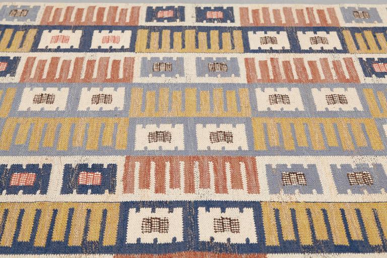 Märta Måås-Fjetterström, A CARPET, "Porslinsmattan", flat weave, ca 239,5 x 161 cm, signed AB MMF.