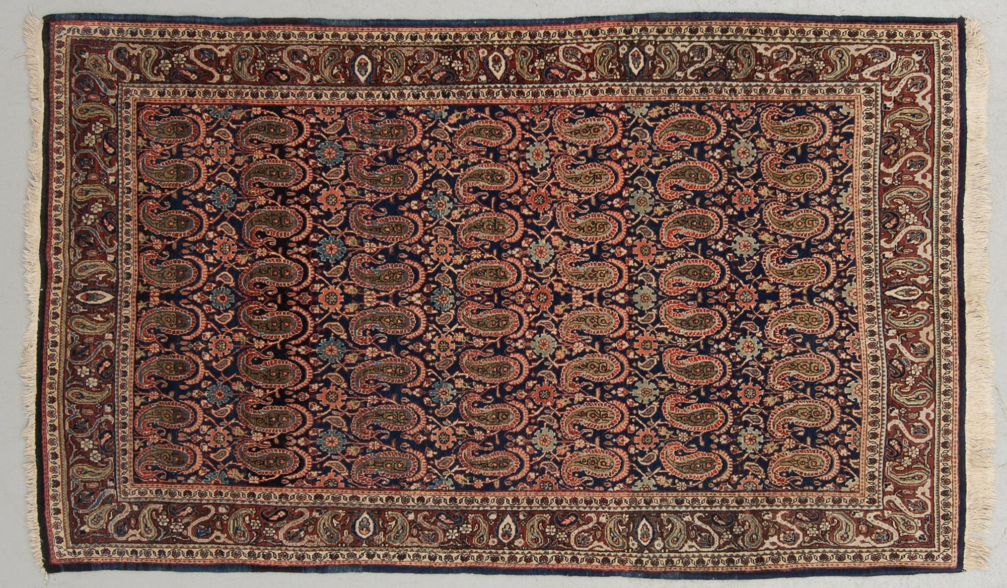 MATTA, old/semiantik, Sarouk, ca 207 x 126 cm.