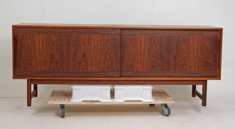 SIDEBOARD, Karl Erik Ekselius, JO Carlsson, Vetlanda. Sweden, dat 1960-tal.