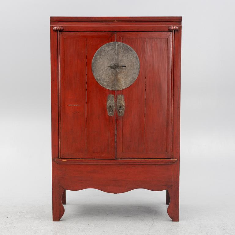 Skåp, Kina, 1900-talets andra hälft.