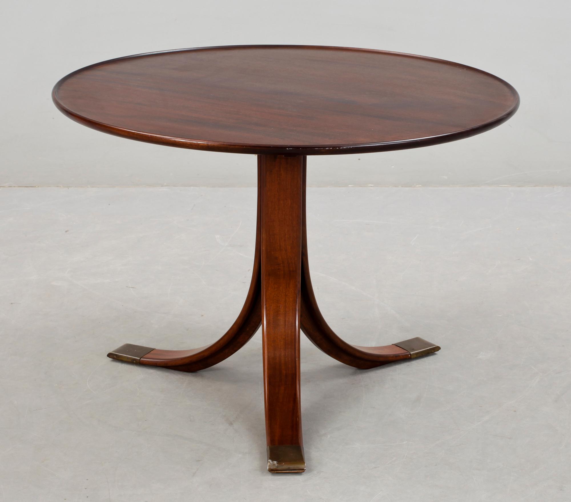 BORD, Frits Henningsen, Danmark, 1900-talets andra hälft.