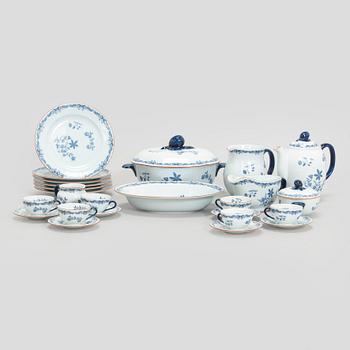 A 19-piece 'Ostindia' tableware set, Rörstrand, Sweden.