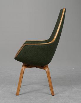 ARNE JACOBSEN, fåtölj, "Giraffen", Fritz Hansen, Danmark 1958.