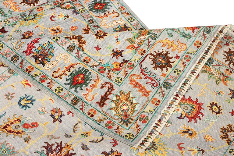 A Ziglar Ariana carpet, c. 261 x 178 cm.