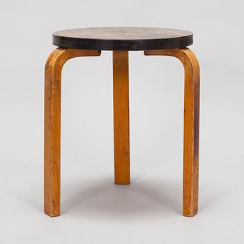 Alvar Aalto, pall, modell 60,O.Y. Huonekalu- ja Rakennustyötehdas A.B för återförsäljaren Finmar Ltd, England 1934-1939.