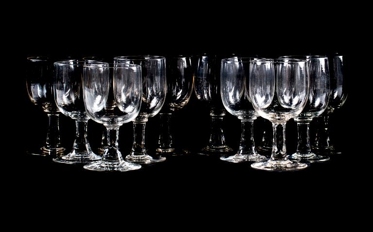 VINGLAS, glas, 12 st. snarlika. 1900-tal.