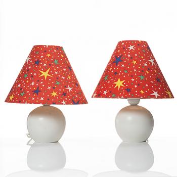 Josef Frank, a pair of model 2575 table lamps, Svenskt Tenn.