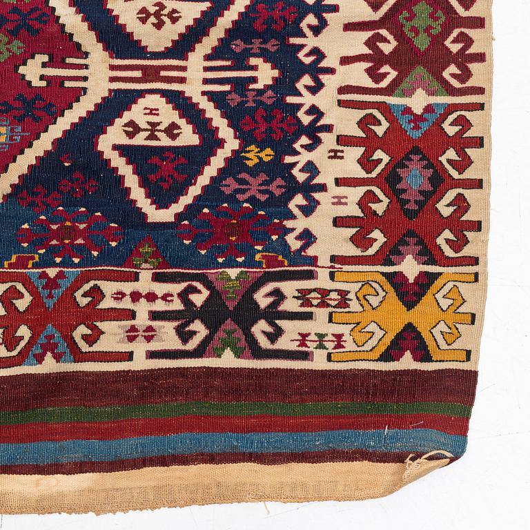 Antique Konya kilim, central Anatolia, c. 340 x 163 cm.