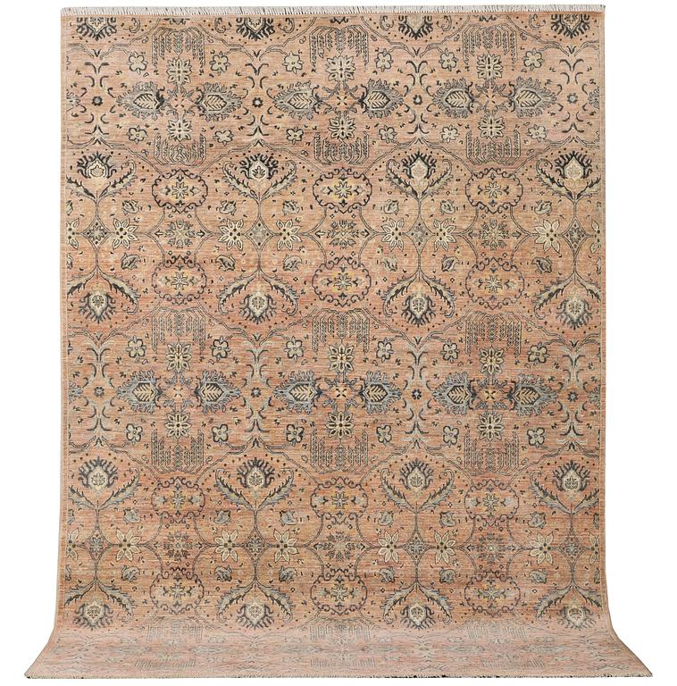 An Ushak carpet, c. 288 x 206 cm.