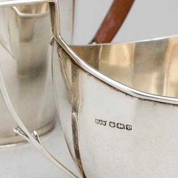 KAFFESERVIS, 3 delar, silver, Mappin & Webb, London, 1944. Tot vikt: 840 gram.