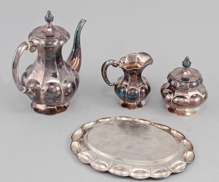 KAFFESERVIS, 4 delar, silver, importstämplade, 1900-tal. Vikt 1 175 g.