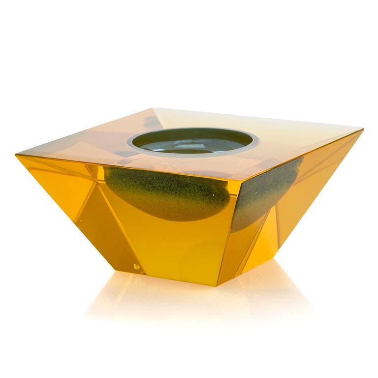 Oiva Toikka, skulptur "Gold", signerad O. Toikka Nuutajärvi.