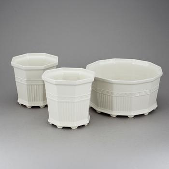 YTTERFODER, 3 st, porslin, "Waldemarsudde", Prins Eugen, Gustavsberg, formgiven 1915.
