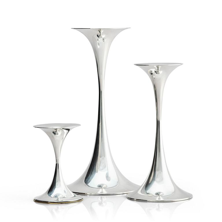 Tapio Wirkkala, three sterling silver 'Trumpetti' candlesticks, Kultakeskus, Hämeenlinna 1973.