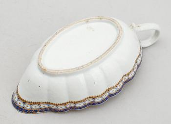 SÅSKANNA, porslin, Kina, Qianlong 1736-1795.
