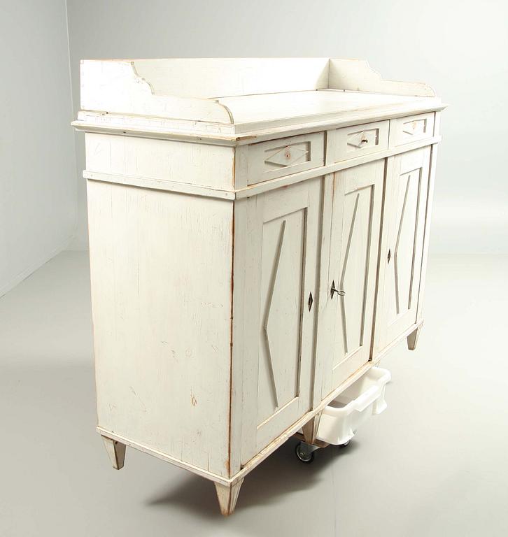 SKÄNK, gustaviansk, 1700/1800-tal.