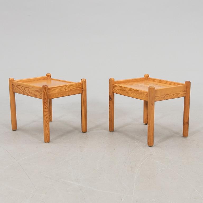 Console tables/side tables, a pair from the late 20th century.