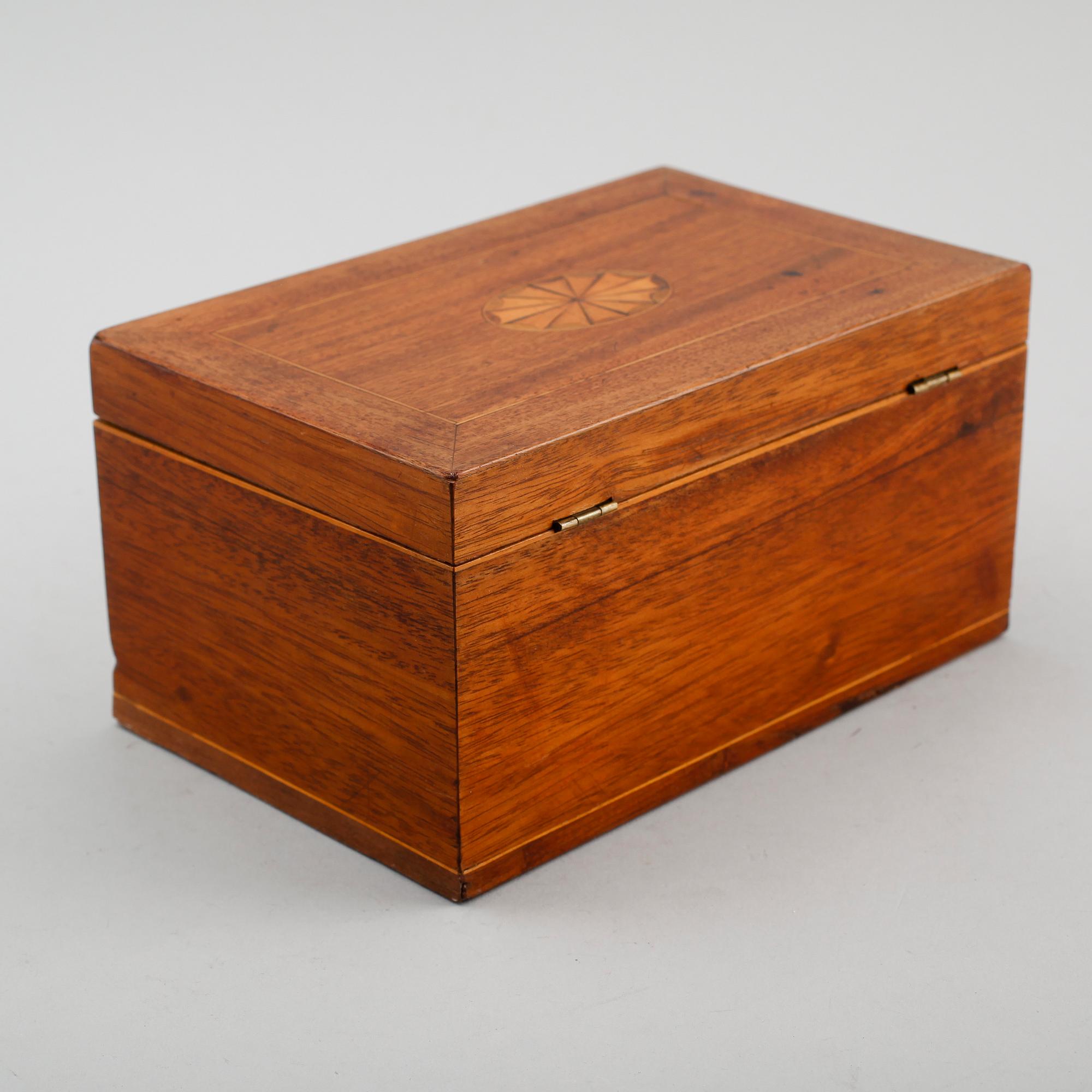 TESKRIN, tea caddie,  England, 1800-tal.