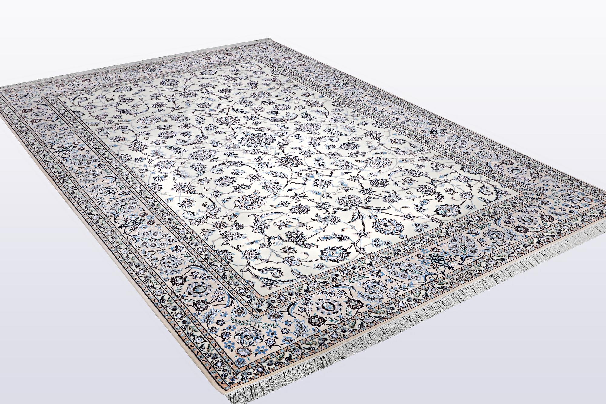 A carpet, Nain, part silk, 6 Laa, ca 301 x 203 cm.