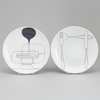 STIG LINDBERG, "Restaurangtallrikar", 8 st, porslin, Gustavsberg, 1970/71.