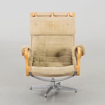 BRUNO MATHSSON, lounge chair, "Pernilla", Dux, the second half of the 20th century.